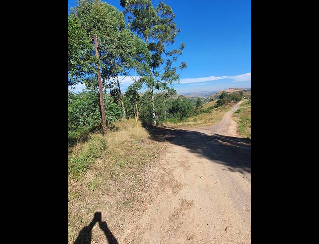 41,506M² VACANT LAND FOR SALE IN CLIFFDALE